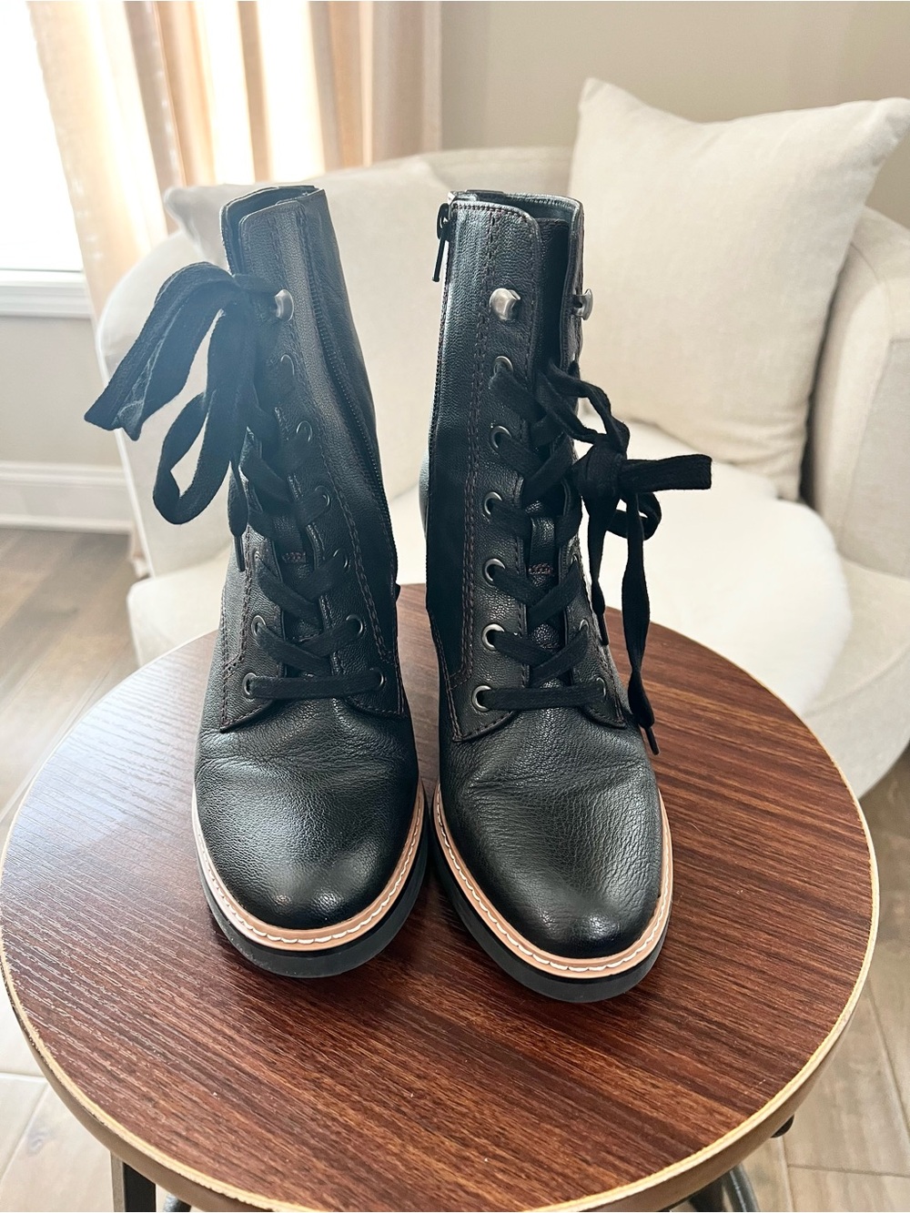 Naturalizer Callie Black Leather Lace Up Ankle Boots Size 8M